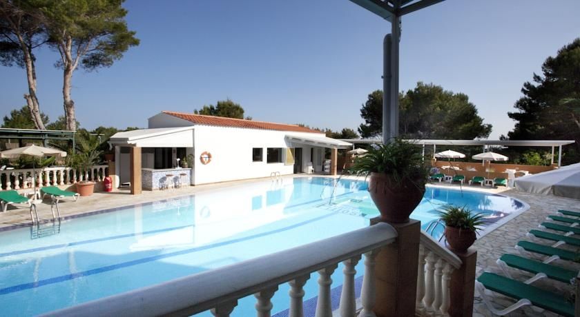 & Spa Entre Pinos-adults Only Hotel Es Calo (Formentera)