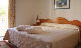 & Entre Pinos-adults Only 3*